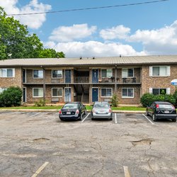exterior view at Pinehaven West